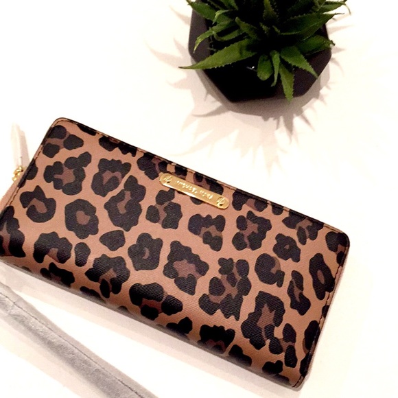 Michael Kors Handbags - NWT Michael Kors Saffiano Leopard Wallet